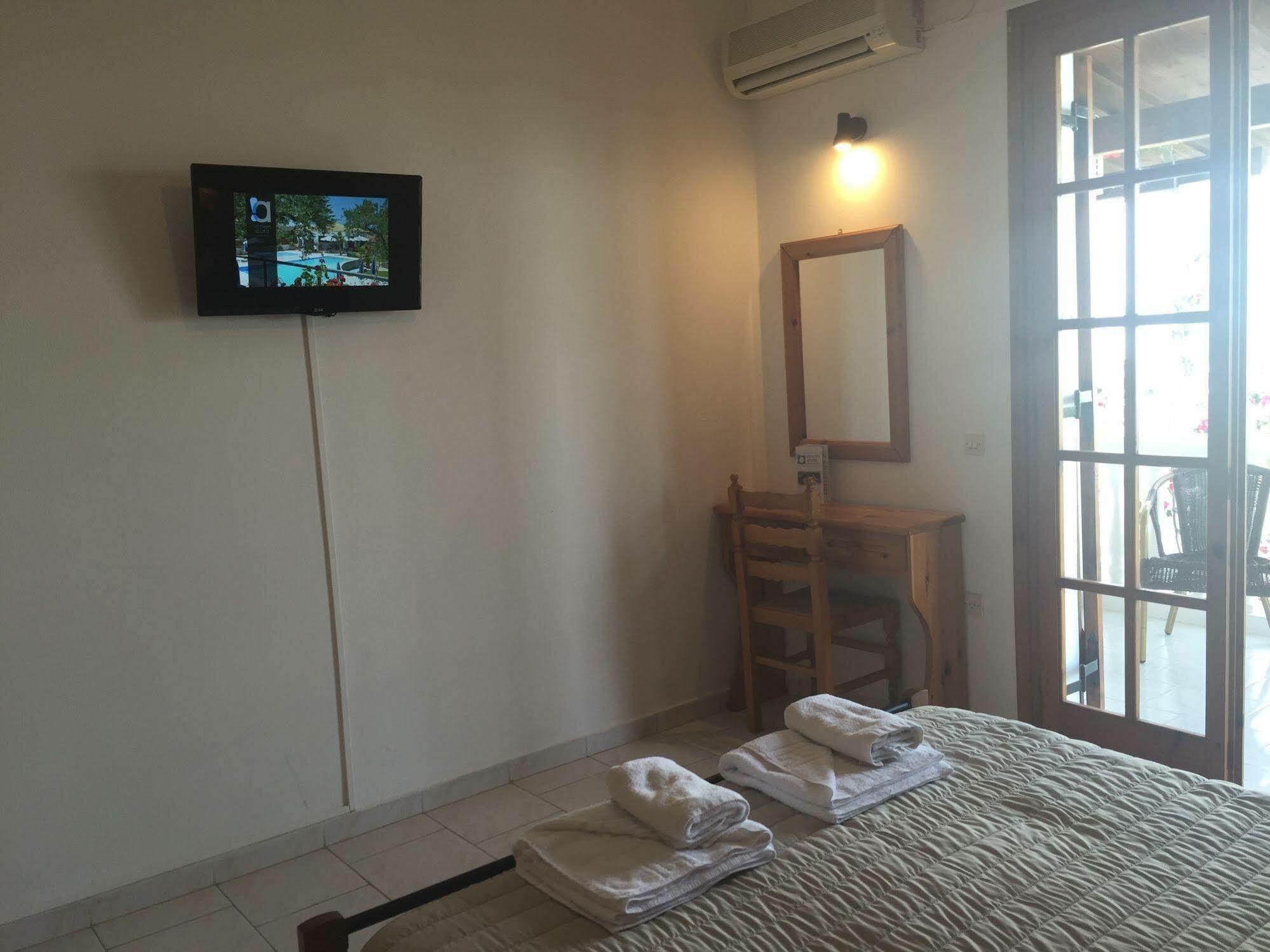 Ionian Aura Aparthotel Tsilivi  Exterior foto